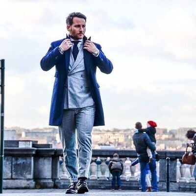  ,   Vlad, 34 ,   
