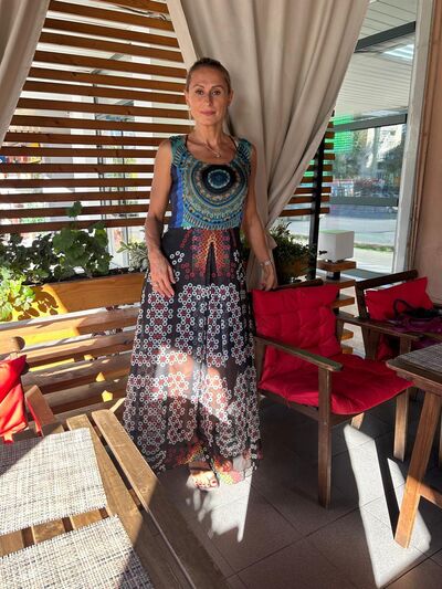  ,   Zolly, 49 ,   ,   