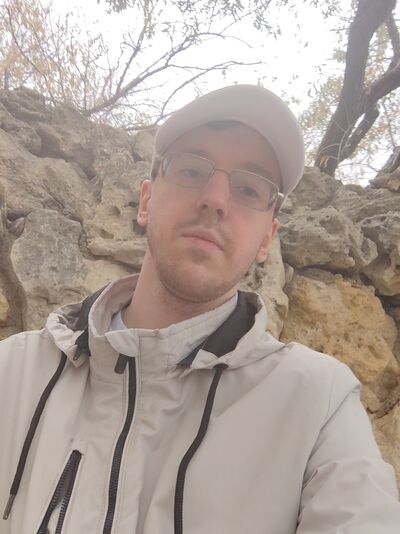  ,   Andras, 28 ,   , 