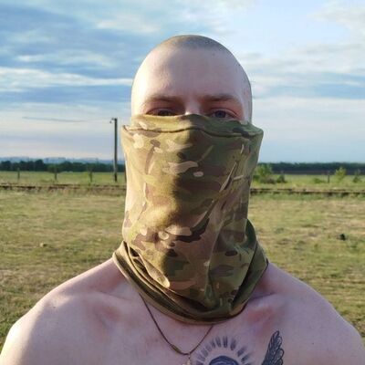  ,   Anton, 22 ,   ,   , c 