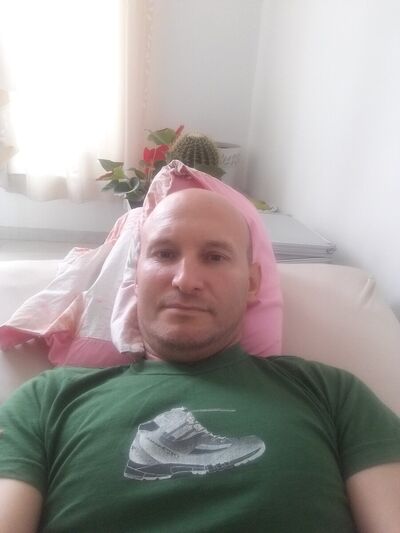  ,   Andrei, 47 ,   ,   , c 