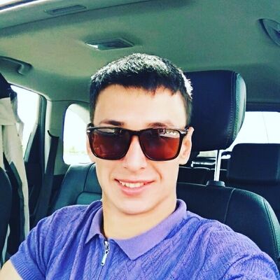  ,   Alex, 33 ,   ,   