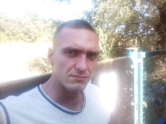  ,   Romantic, 33 ,   ,   , c 