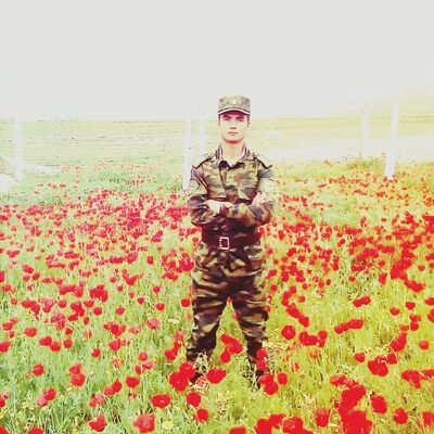  ,   Ahmadjon, 31 ,   ,   , c 