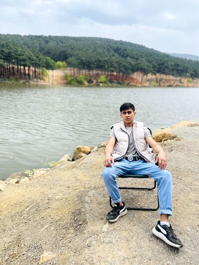  ,   Firdavs, 22 ,   ,   , c 