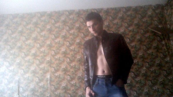  ,   Blacktrolis, 32 ,   