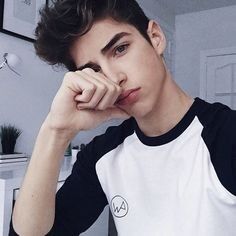  -,   , 24 ,   