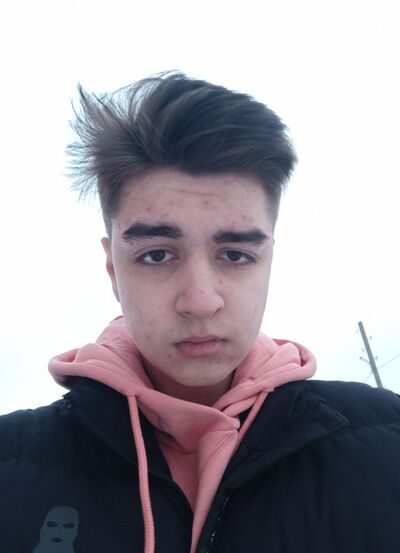  ,   Fenome, 19 ,   ,   