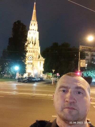  ,   Alex, 48 ,   , 