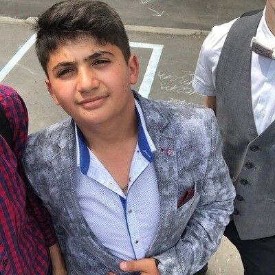  ,   Hovo, 24 ,   ,   , c 