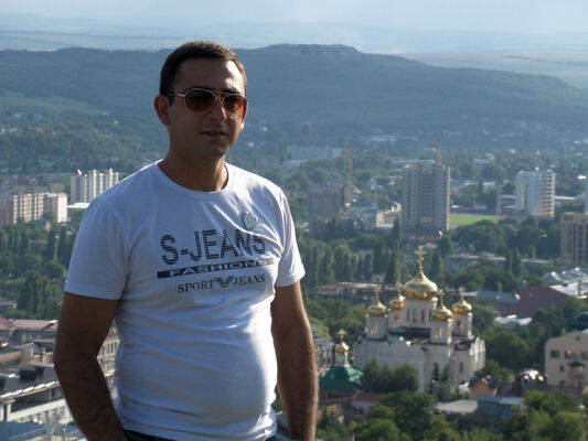  ,   Martin, 41 ,   
