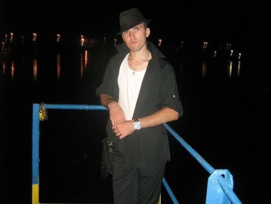  ,   Alex, 31 ,   ,   , c 
