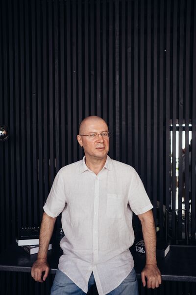  ,   , 52 ,   c 