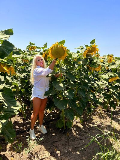  Tel Aviv-Yafo,   Larisa, 54 ,   ,   