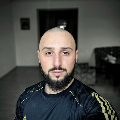  ,   David, 36 ,   ,   , c 