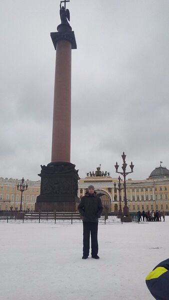  -,   Vladimir, 48 ,   