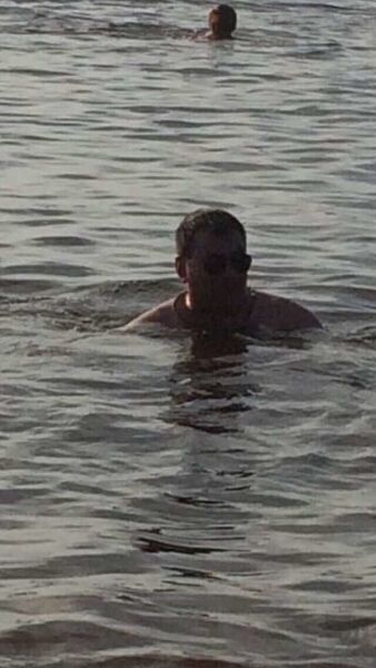  ,   Artur, 41 ,   ,   