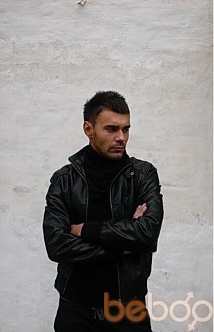  945991  Tiko, 43 ,    