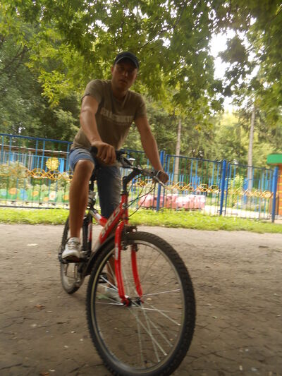  ,   Denis, 41 ,   ,   , c 