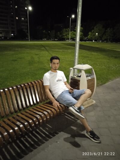  ,   Dima, 22 ,   ,   