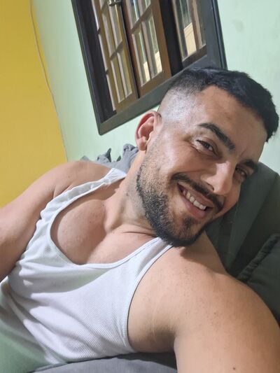  --,   Xavier, 39 ,   ,   