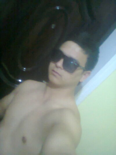  ,   Bexruz, 35 ,   