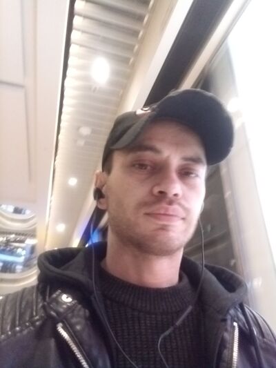  ,   Ihor, 41 ,   ,   , c 