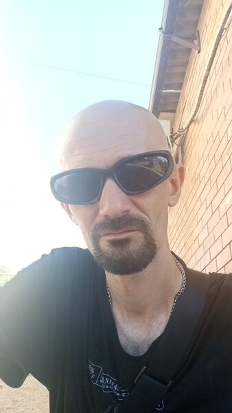  ,   Dmitry, 41 ,   , c , 