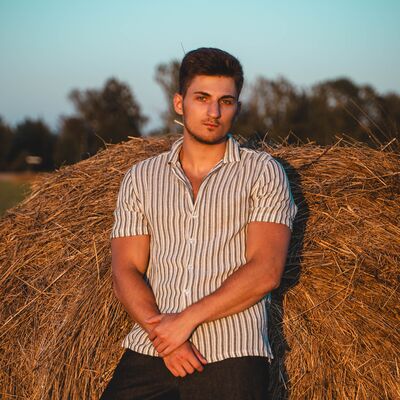  ,   Gleb, 25 ,   ,   