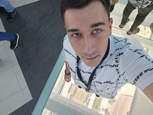   ,   Alex, 25 ,   ,   