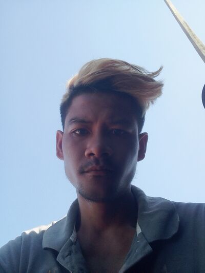  ,   Noy, 33 ,   ,   