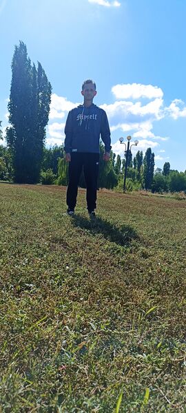  ,   Andre, 39 ,   c 