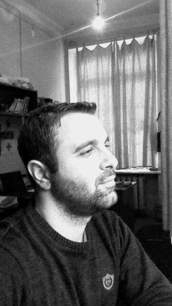  ,   Leon, 40 ,   ,   