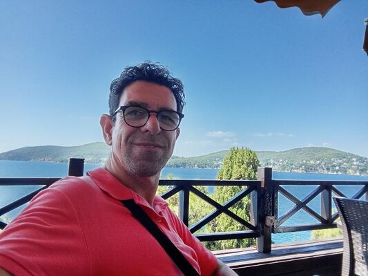  ,   Cihan, 44 ,   ,   