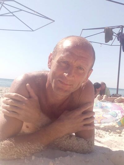  ,   Vitalij, 44 ,   ,   