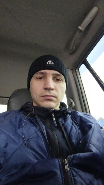  ,   Dmitry, 32 ,   ,   