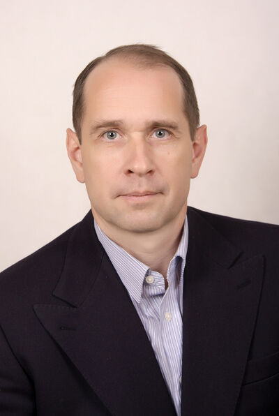  ,   Alex, 57 ,  