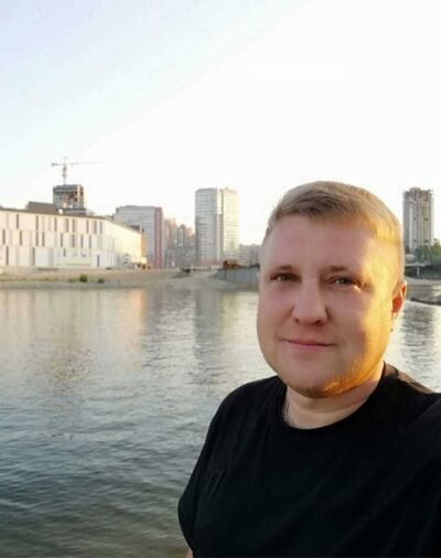  ,   Eugene, 41 ,  