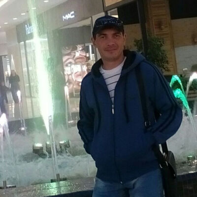  ,   Ruslan, 42 ,   ,   , c 