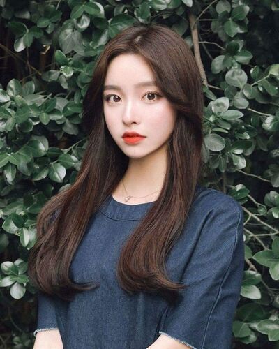  ,   Shim MinA, 25 ,  