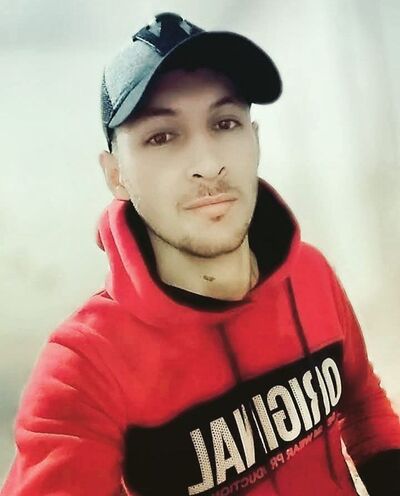  ,   Sardar, 32 ,   ,   , c , 