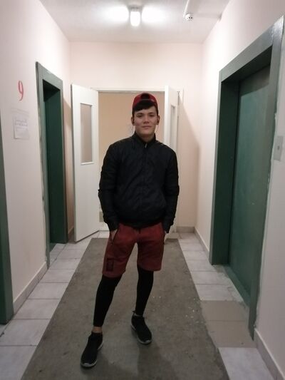  ,   Amirkhan, 25 ,   ,   , c 