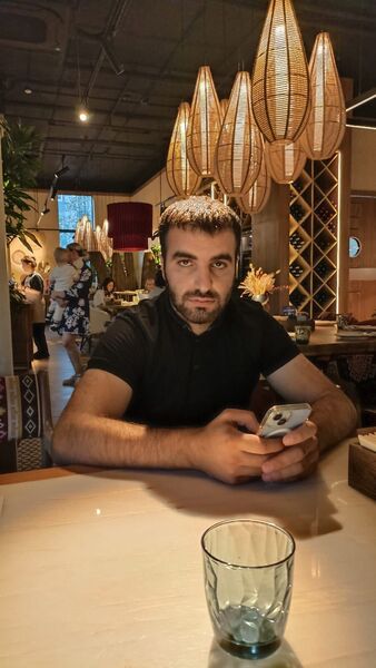 ,   Arman, 31 ,   ,   