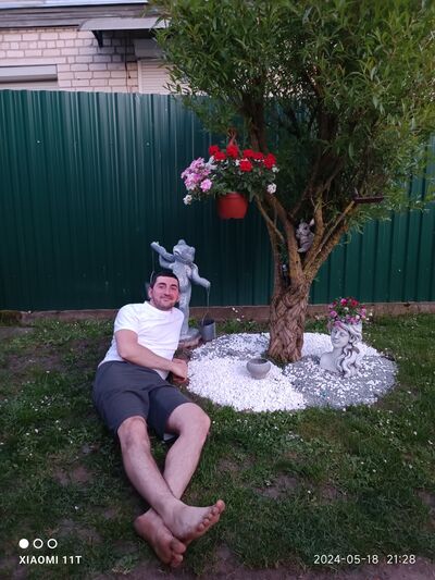  ,   Edgar, 37 ,   ,   