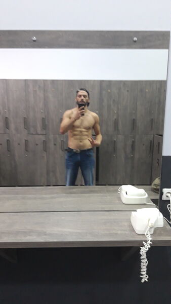  ,   Chesko, 38 ,   ,   , c , 