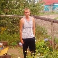  ,   Viktor, 34 ,   