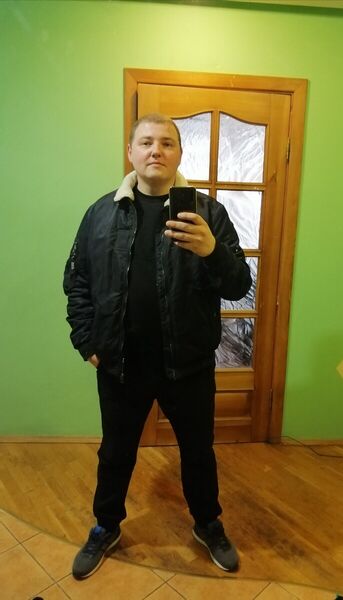  ,   Aliaksandr, 40 ,   ,   , c 