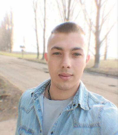  ,   Vlad, 23 ,   ,   