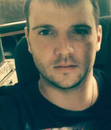  ,   Petr, 37 ,   