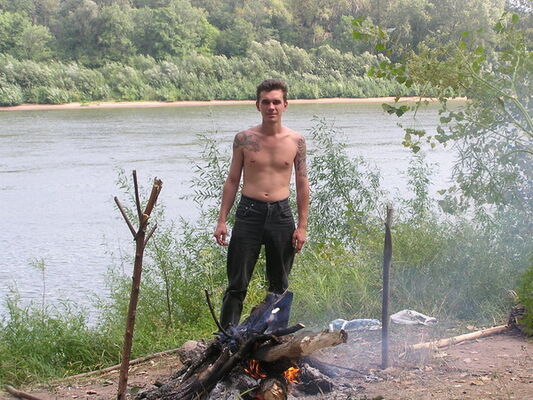  ,   Morman, 42 ,   